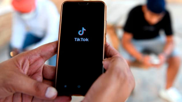 TikTok vẫn có quyền kiểm soát lớn các hoạt động tại Mỹ sau thoả thuận với Oracle. Ảnh: Getty