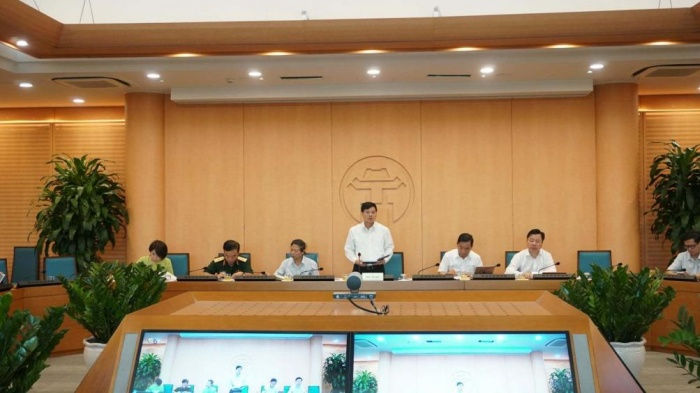 Cuộc họp của Ban chỉ đạo phòng chống dịch bệnh COVID-19 của Hà Nội sáng nay 23/9. 
