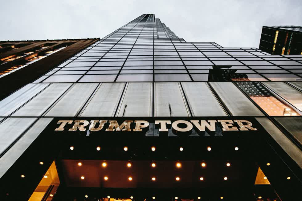 Tổng thống đã thế chấp không gian thương mại ở tháp Trump để vay 100 triệu USD. Ảnh: New York Times.