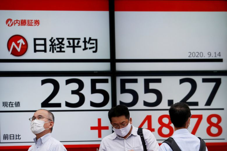 Sở giao dịch chứng khoán Tokyo đã tạm ngừng giao dịch tất cả cổ phiếu do sự cố kỹ thuật. Ảnh: Reuters.