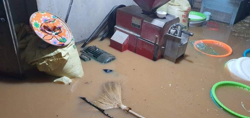 Nhà người dân tại huyện Bát Xát, Lào Cai ngập nghiêm trọng sau cơn mưa lớn kéo dài. Ảnh: Pháp Luật VN 