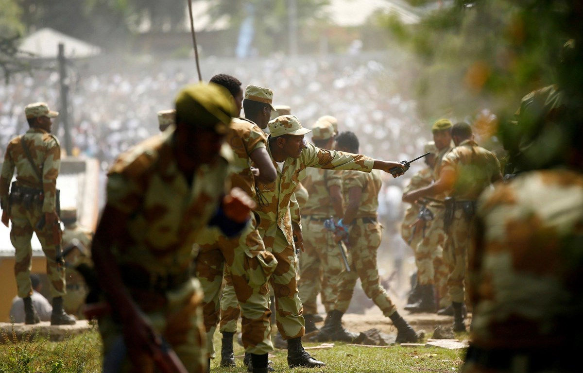 Lực lượng an ninh Ethiopia đột ngột rút khỏi khu vực trên trước khi vụ thảm sát xảy ra. Nguồn: Reuters 