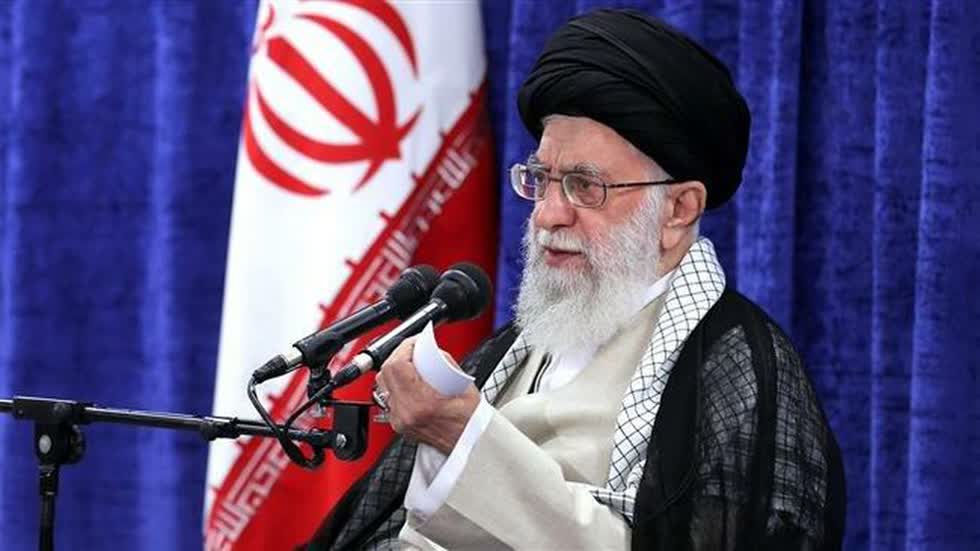 Ông Ayatollah Ali Khamenei.