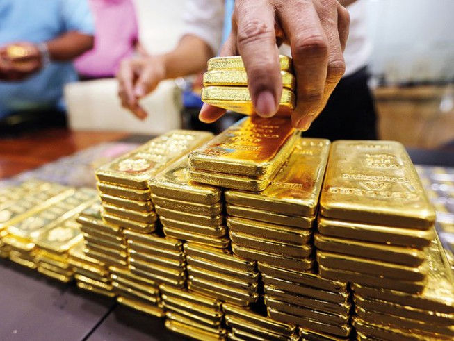 Các nhà đầu tư cho rằng, vàng sẽ mang lại lợi thế bất kể ai giành được ghế tổng thống Mỹ.