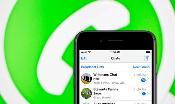 Ứng dụng WhatsApp vừa cho ra mắt tính năng “Disappearing Messages”, cho phép tin nhắn trong đoạn hội thoại của người dùng tự hủy sau 7 ngày. Ảnh: Express