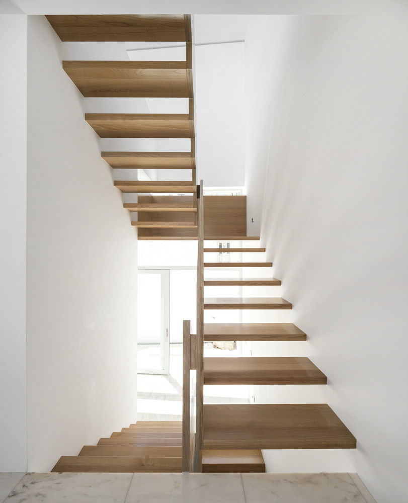 Những mẫu cầu thang gỗ đơn giản. 