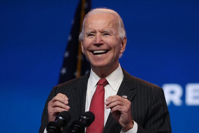 Tổng thống đắc cử Joe Biden phát biểu trước truyền thông tại Nhà hát Queen ở Wilimington, Delaware, hôm 19/11. Ảnh: AFP
