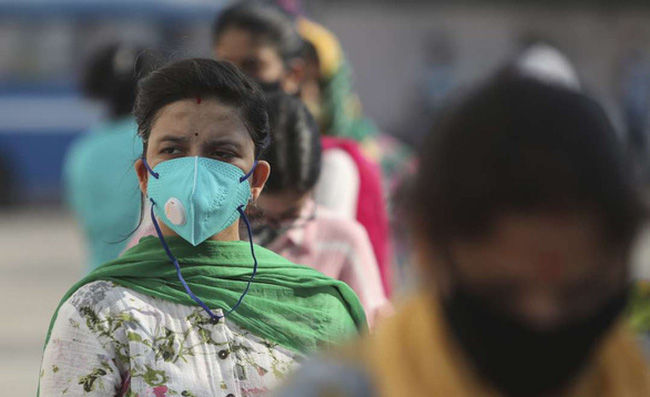 Ấn Độ là khu vực có số ca nhiễm cao nhất tại châu Á. Ảnh: AP.