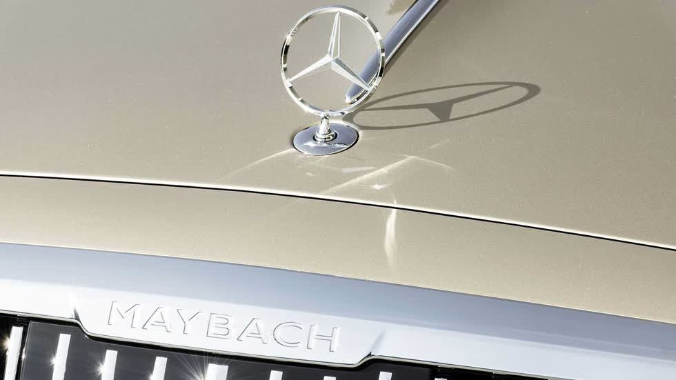 13 Mercedes Maybach S-Class 13