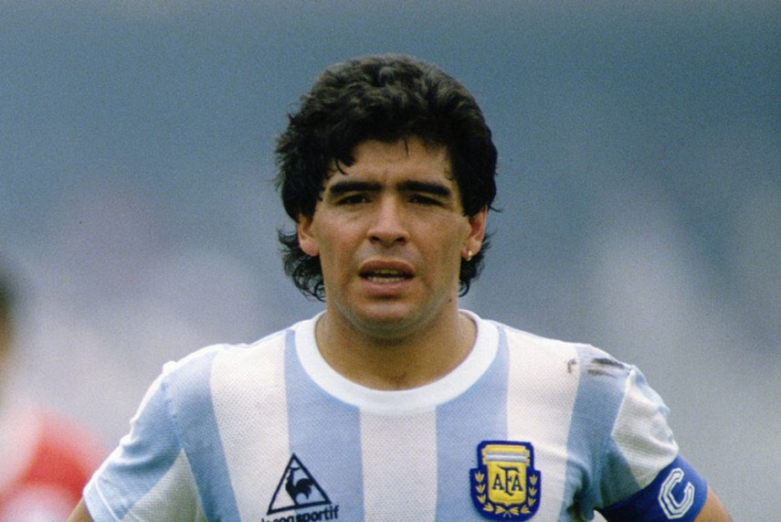 Argentina dành 3 ngày quốc tang huyền thoại bóng đá Diego Maradona