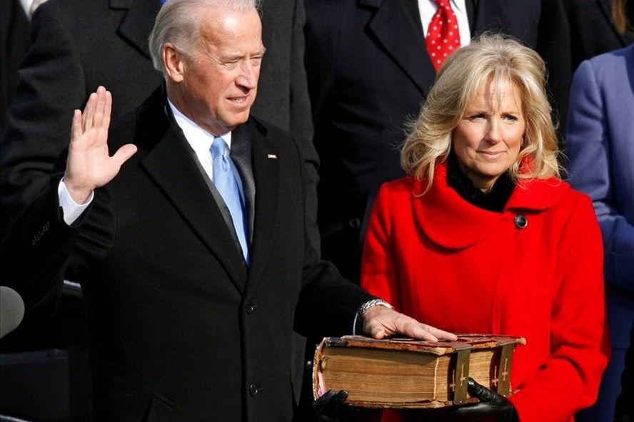 Phó Tổng thống Joe Biden và phu nhân Jill Biden trong lễ nhậm chức của Tổng thống Barack Obama ngày 20/1/2009. Ảnh: Reuters