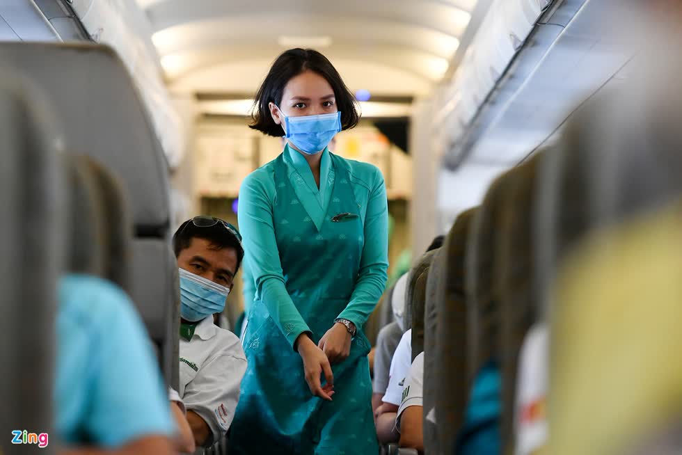 Đại diện Vietnam Airlines khẳng định sẽ giám sát chặt chẽ hơn việc vận hành các khu cách ly tiếp viên, phi công của hãng. Ảnh minh họa: Zing