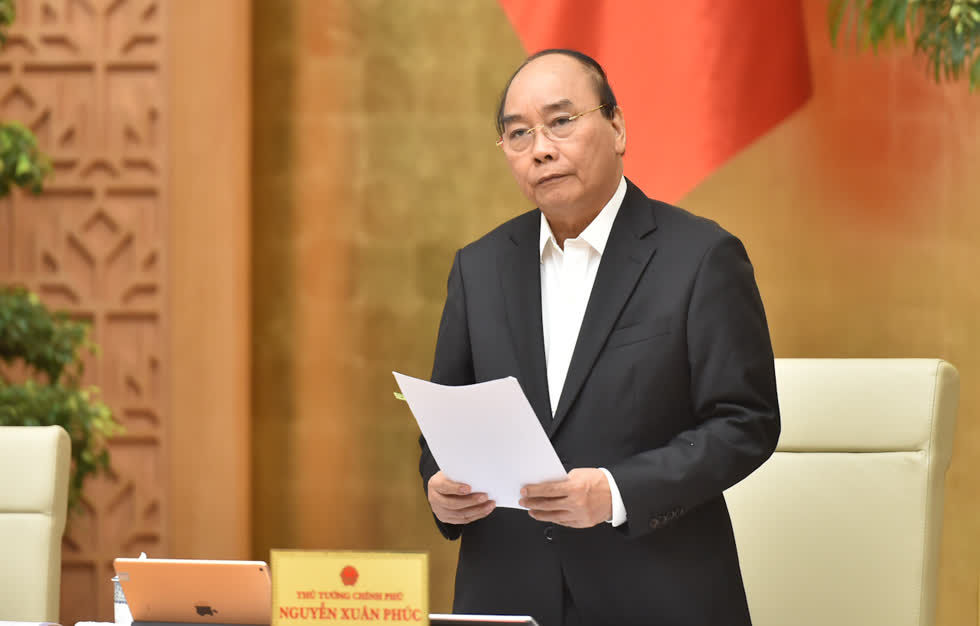 Thủ tướng Nguyễn Xuân Phúc phát biểu tại phiên họp Chính phủ sáng nay, 2/12. Ảnh: VGP