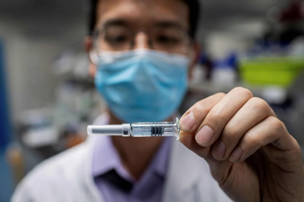 Các nhà sản xuất dược phẩm Trung Quốc với vaccine đang trong giai đoạn thử nghiệm lâm sàn g cuối cùng vẫn chưa công bố dữ liệu về hiệu quả. Ảnh: AFP
