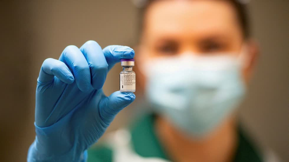 Ngoài Pfizer-BioNTech, còn một số loại vaccine khác vẫn có triển vọng hoàn thành trong năm tới. Ảnh: Financial Times
