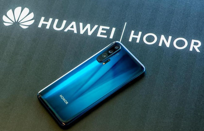 Huawei được cho là sẽ thu về 15 tỷ USD từ thương vụ bán Honor cho Shenzhen Zhixin New Information Technology vào tháng 11. Ảnh minh họa