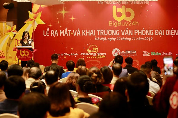 Lễ ra mắt Bigbuy24h được tổ chức rầm rộ để gây thanh thế.