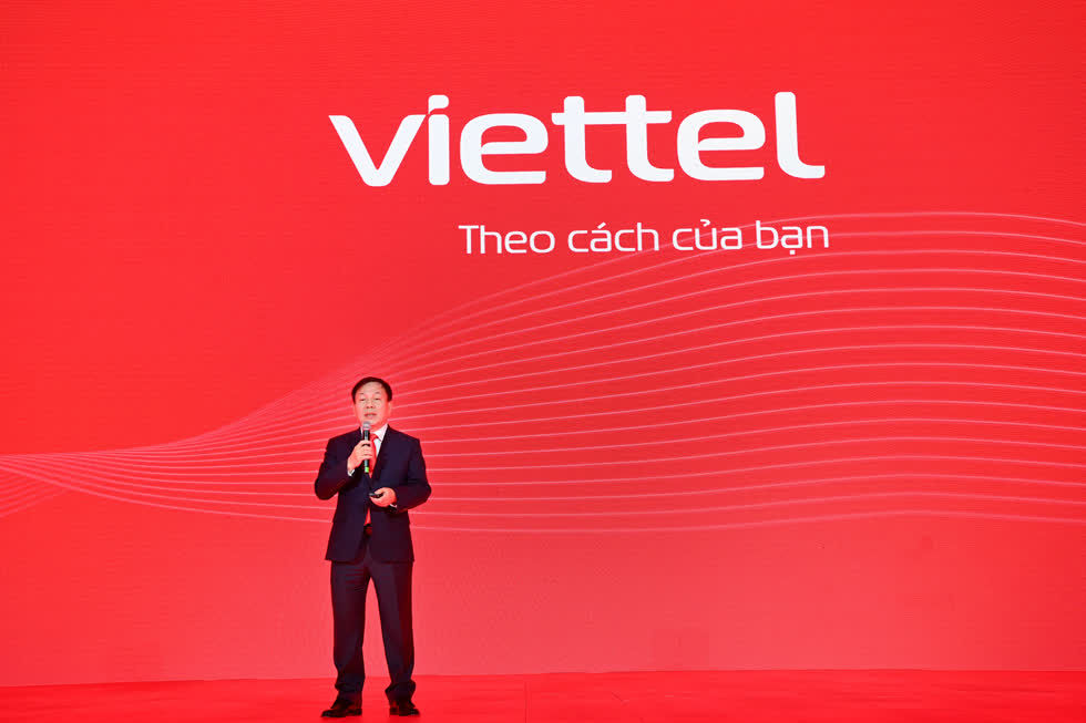 Nhận diện thương hiệu mới của Viettel.