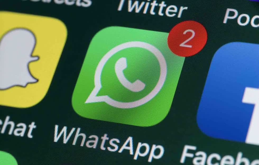 WhatsApp tìm cách cứu vãn tình thế bị người dùng tẩy chay. Ảnh: Internet.