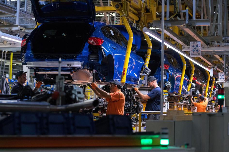 Ford tuyên bố đóng cửa một nhà máy ở Đức trong 1 tháng do thiếu chip.