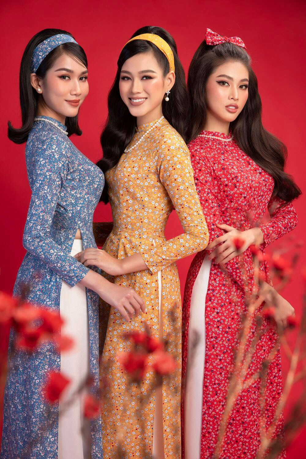 Top 3 Hoa hậu Việt Nam 2020 Đỗ Hà - Phương Anh - Ngọc Thảo chào xuân 'ngọt lịm' với áo dài cổ điển Ảnh 1