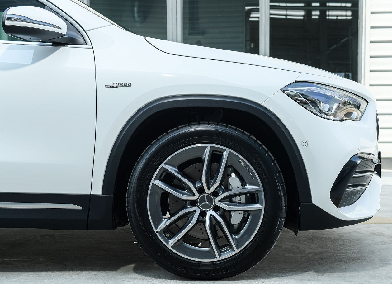 Mercedes-AMG GLA 35 4MATIC 2021 ra mat tai Thai Lan anh 11