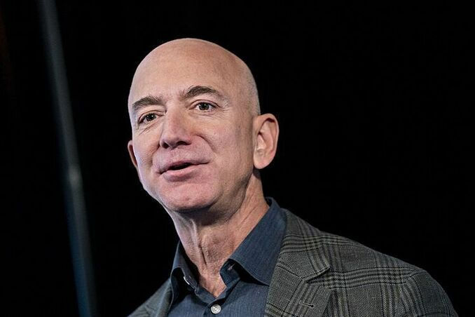 Ông chủ Amazon Jeff Bezos hiện là người giàu nhất thế giới. Ảnh:Bloomberg