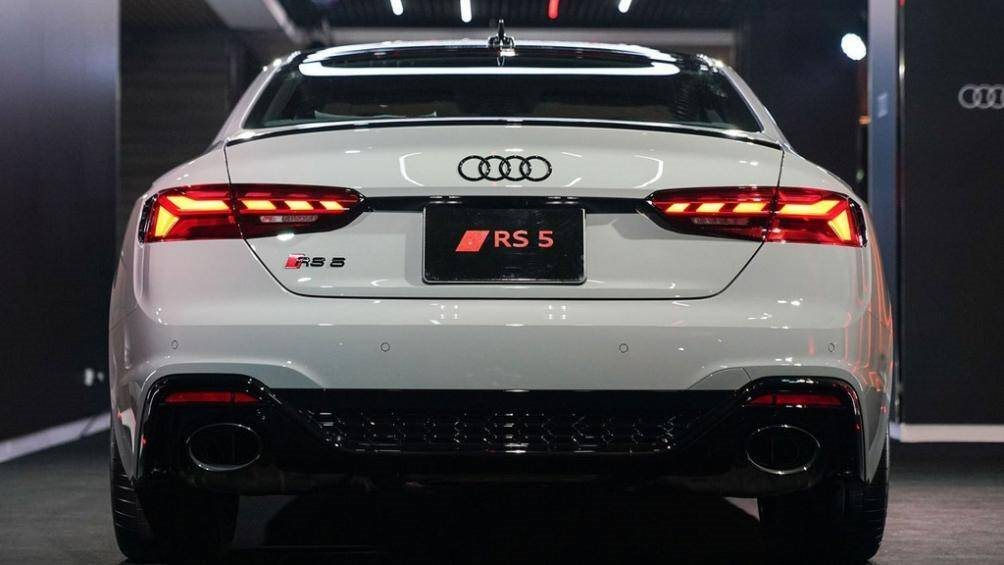 img-bgt-2021-audi-rs5-coupe-2021-tl-4-1615832149-width1004height565.jpg