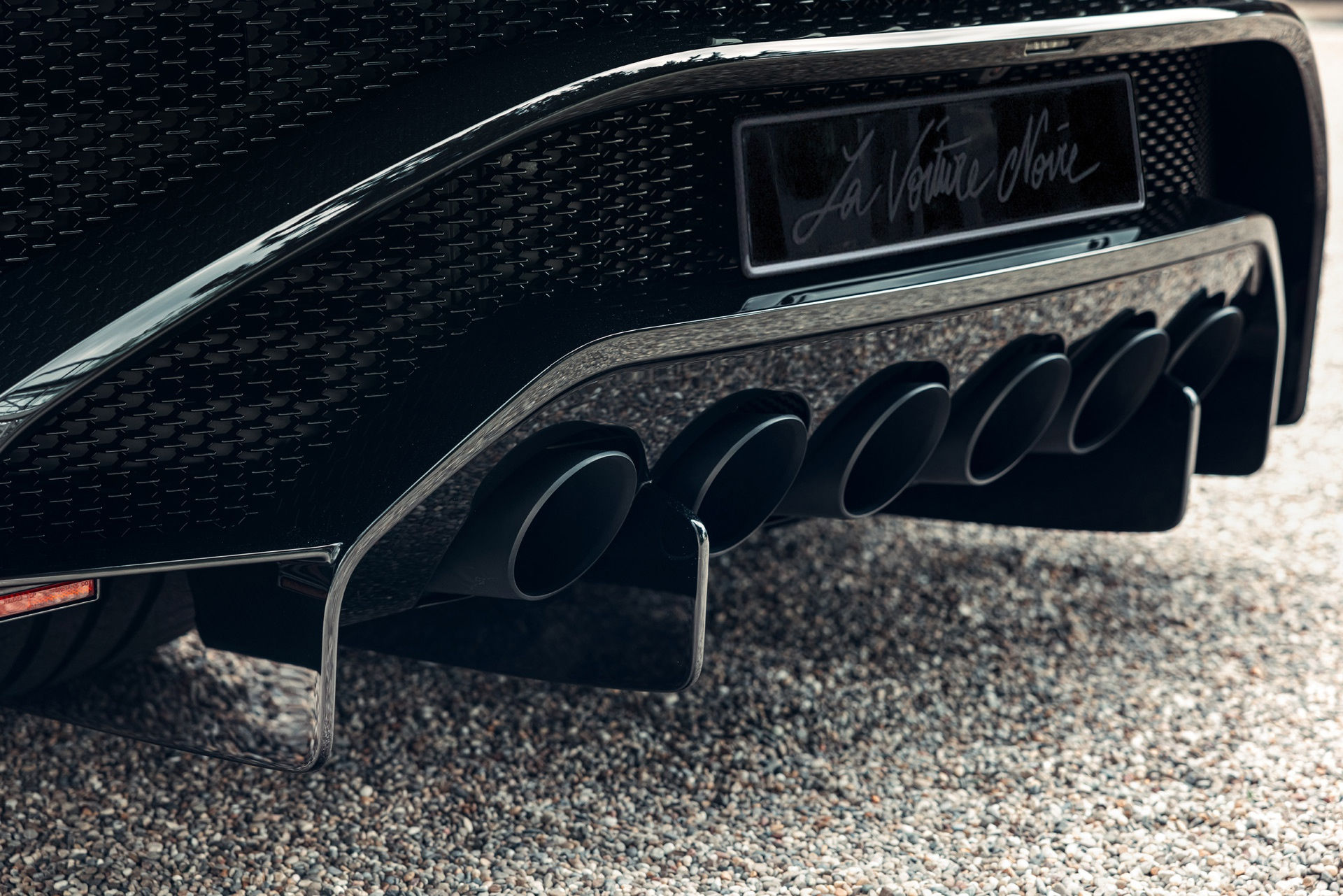 Bugatti La Voiture Noire duoc giao cho khach hang anh 7