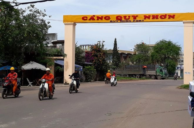 cang-quy-nhon-bi-phong-toa-tam-thoi-de-phong-chong-covid19-1-1627431830352.jpeg