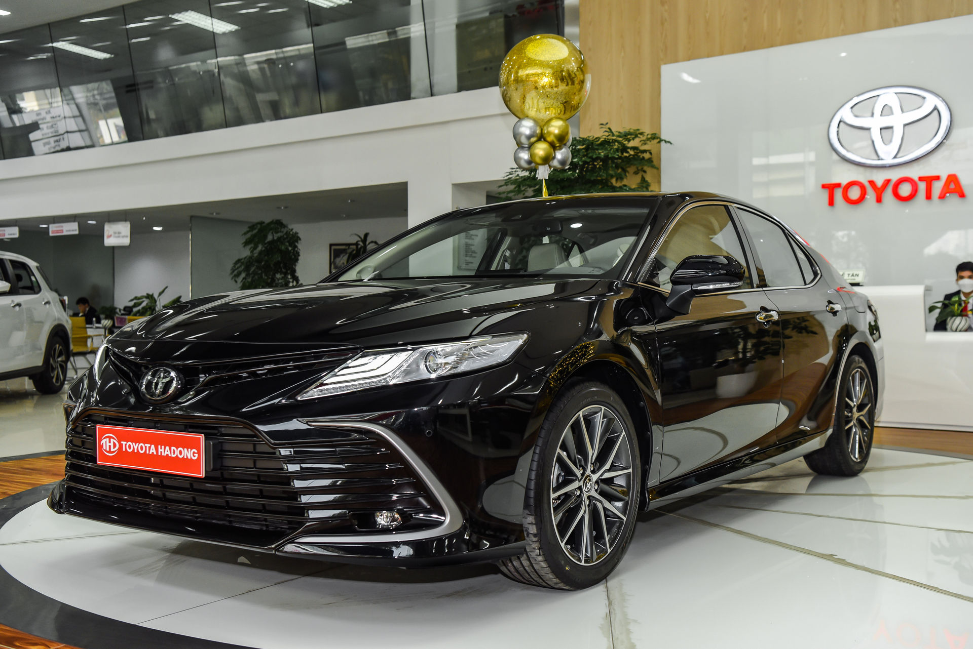 Toyota Camry 2022 anh 1