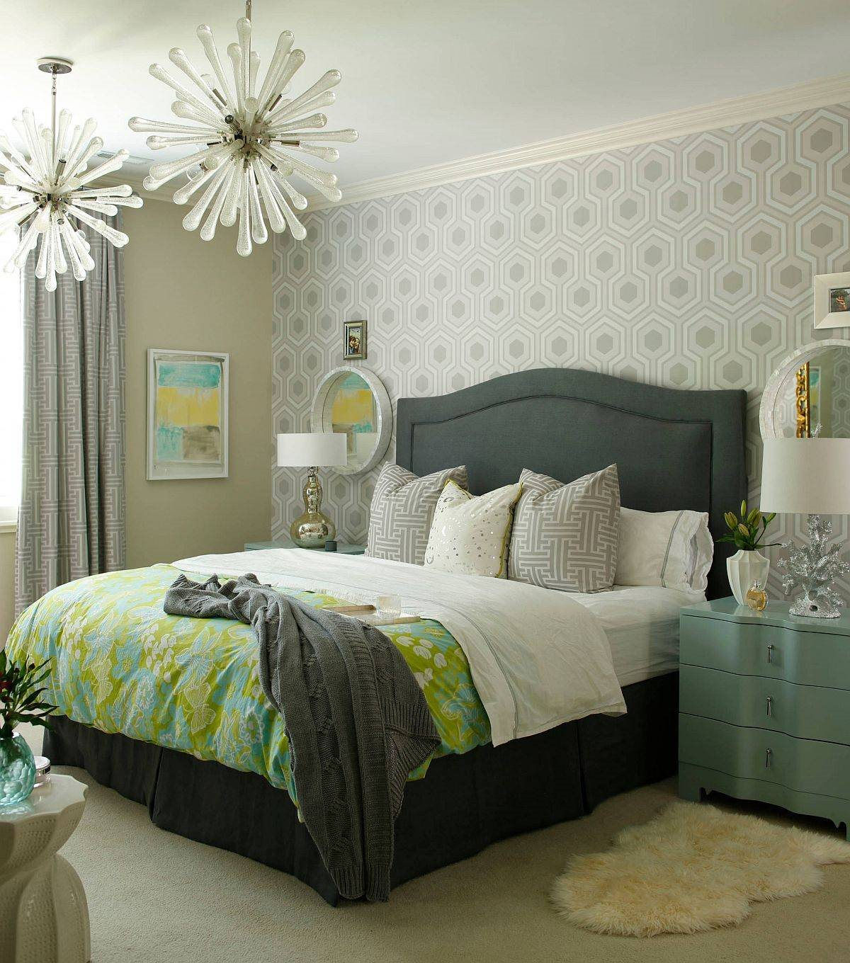 iconic-wallpaper-with-david-hicks-hexagons-is-a-great-way-to-bring-pattern-into-the-bedroom-11819.jpg