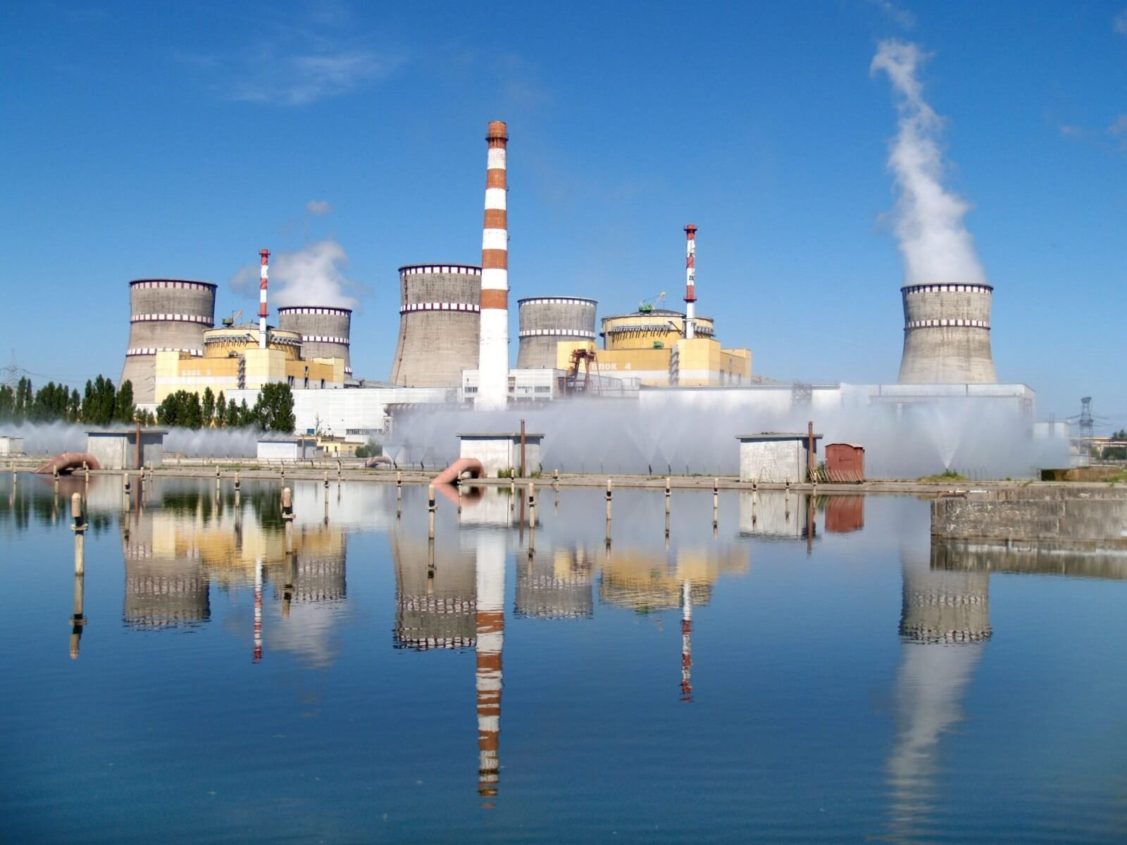 zaporizhia-nuclear-power-plant.jpg