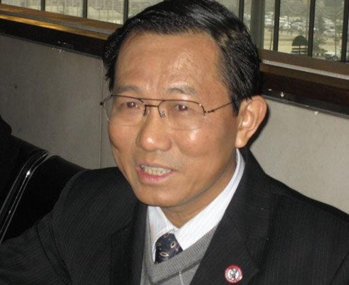 Bắt cựu Thứ trưởng Bộ Y tế Cao Minh Quang - 1