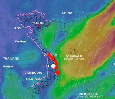 Áp thấp xuất hiện trên Biển Đông, miền Trung và Tây Nguyên mưa rất lớn - Ảnh 1.