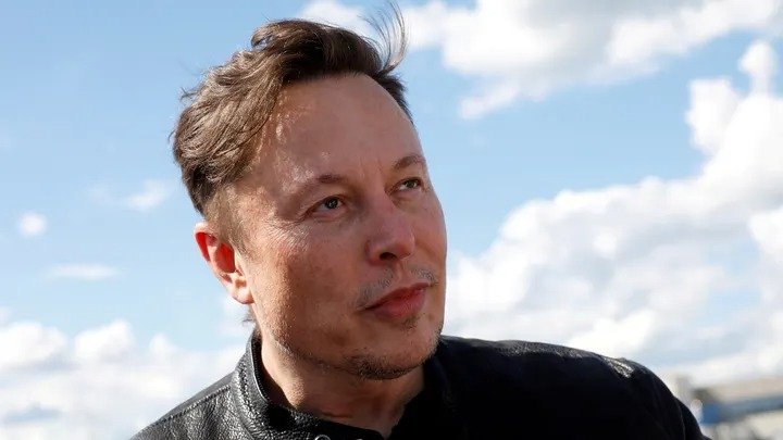 Elon Musk: Vốn hóa của Tesla trong tương lai sẽ cao hơn vốn của Apple và Saudi Amrco cộng lại - Ảnh 1.
