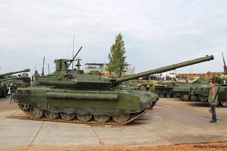 Xe tăng T-90M 'Proryv 3' tham chiến ở Ukraina - Ảnh 1.