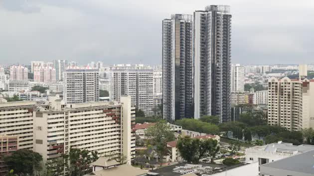 Tại sao lãi suất tăng sẽ không ảnh hưởng đến doanh số của bất động sản Singapore? - Ảnh 1.