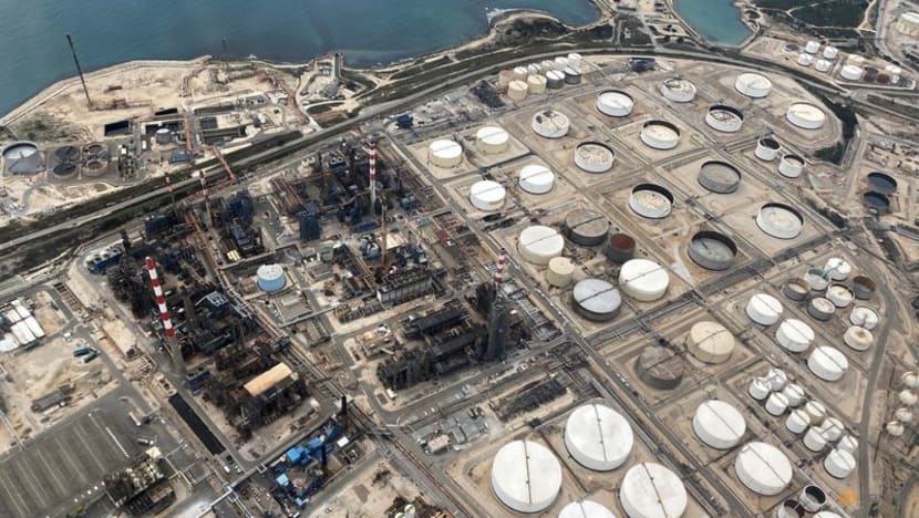 Giá dầu phục hồi trước cuộc họp OPEC + về việc cắt giảm nguồn cung  - Ảnh 1.