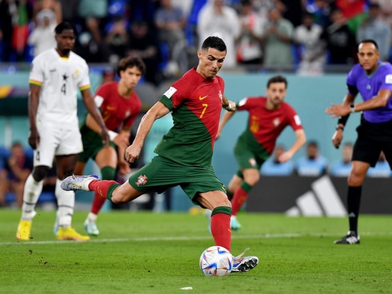 World Cup 2022: Nhận định, soi kèo trận Bồ Đào Nha vs Uruguay, lúc 2h ngày 29/11 - Ảnh 1.