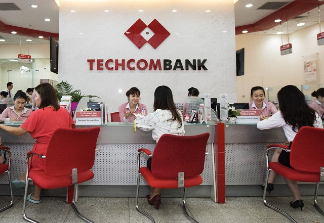 Techcombank tăng lãi suất tiền gửi lên 8,7%/năm - Ảnh 1.