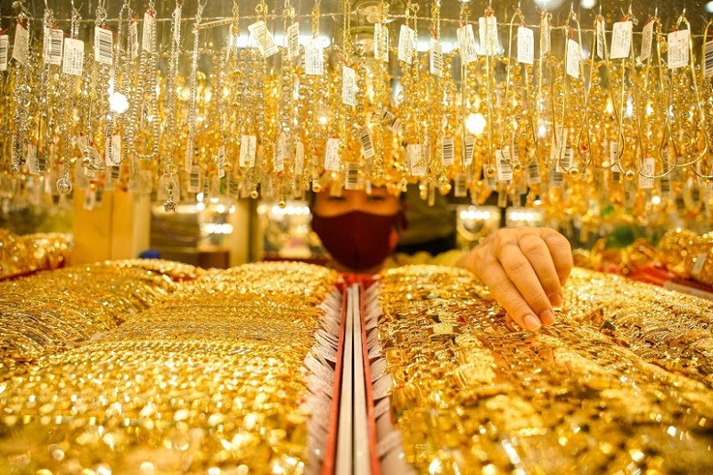 Quý 3/2022, người Việt mua 12 tấn vàng - Ảnh 1.