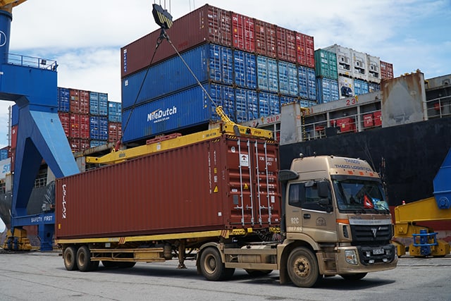 Chính phủ chỉ đạo đầu tư phát triển dịch vụ logistics Việt Nam - Ảnh 1.