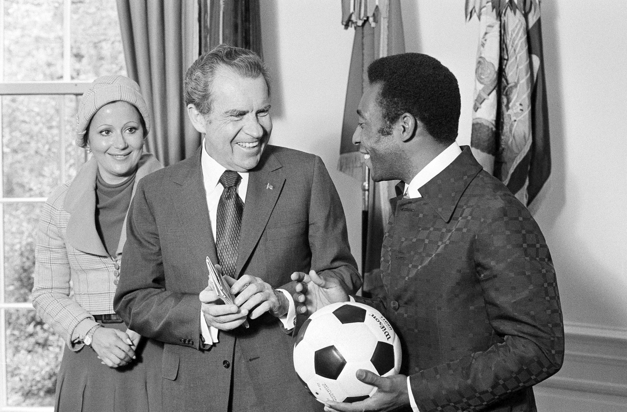 Cuộc đời 82 năm của 'Vua bóng đá' Pele qua ảnh   - Ảnh 8.