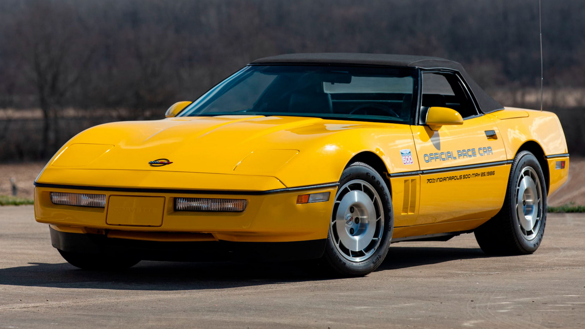 Lác mắt với bộ sưu tập siêu xe khổng lồ gồm 18 chiếc Corvette Pace 500 Indy rao bán tại Mecum - Ảnh 18.