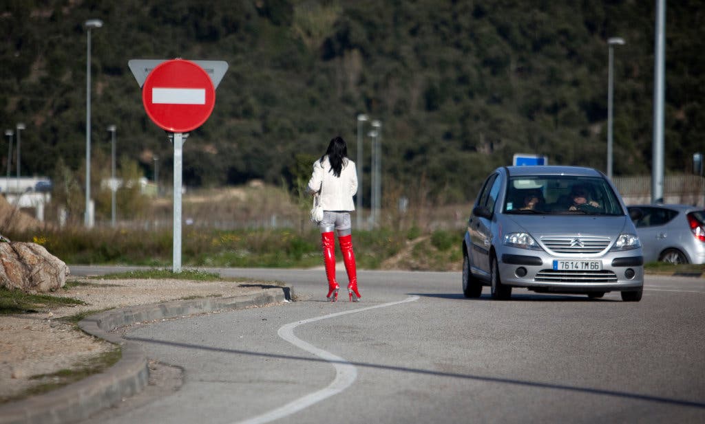 Tây Ban Nha trở thành 'thủ phủ mại dâm' như thế nào? - Ảnh 3.