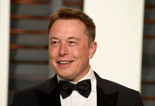 Elon Musk bí mật có con với cấp dưới - Ảnh 1.