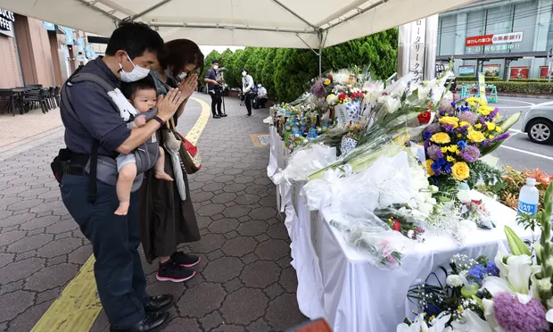 Xe tang đưa thi thể cựu Thủ tướng Abe về Tokyo - Ảnh 15.