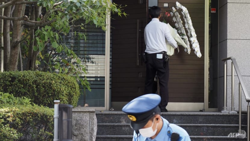 Xe tang đưa thi thể cựu Thủ tướng Abe về Tokyo - Ảnh 16.
