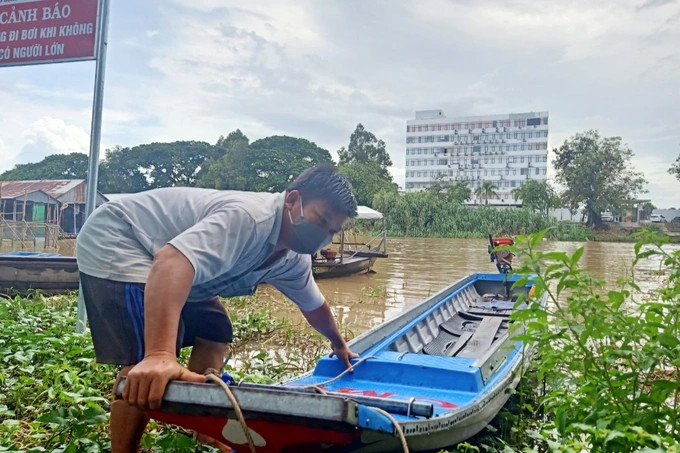 Ân nhân giúp hàng chục người Việt vượt sông đào thoát khỏi casino Campuchia - Ảnh 1.
